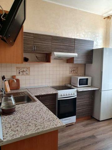 СДАМ с 1.04 долгоср СВОЮ 1-к 4 кадорр ул. Марсельская 35