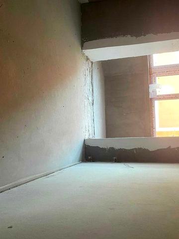 ПРОДАМ 1-кім кв-ру 50 кв.м. п-т Незалежності, 74 БІЛА ЦЕРКВА власник ЖК Леваневського