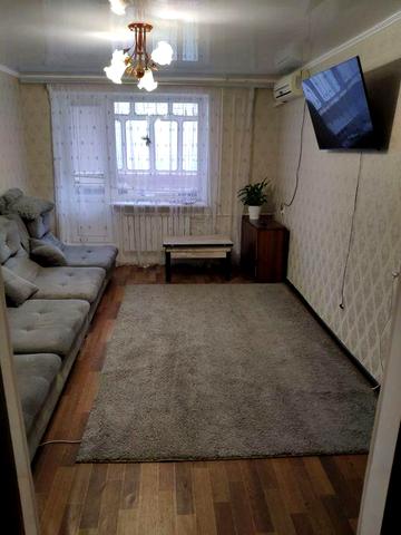 Квартира 4-х кімнатна