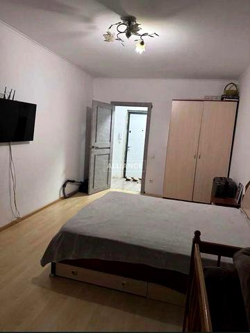 Оренда 2 кімнатної по вулиці Івасюка 32