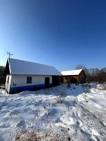 Будинок в селі Снячів