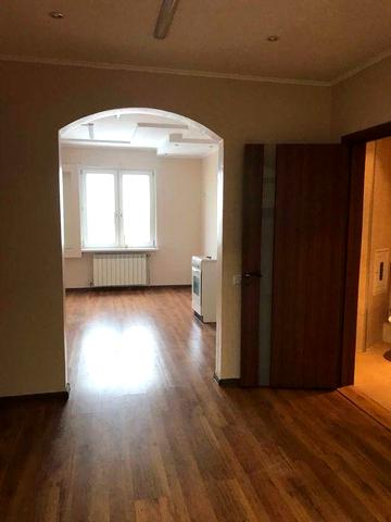 Продаж 3-кім.кв. м. Київ, проспект Правди, 19-А(Сертифікат,600постан.)