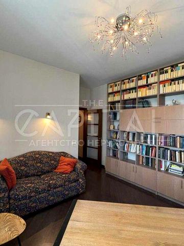 Оренда видового пентхауса Печерськ Коновальця