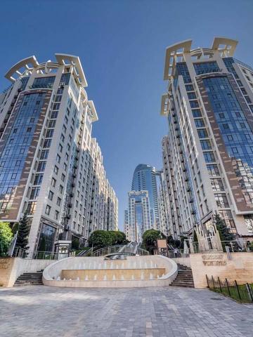 Саперне Поле вул., 3