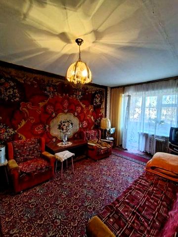 Вільна оренда трикімнатної квартири по вул Д.Грицая