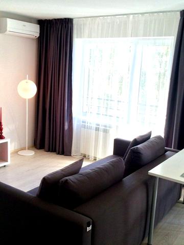 Гусовського вул., 2