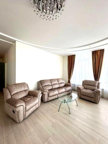 Аренда большая 2шка Французский бул Довженко Море