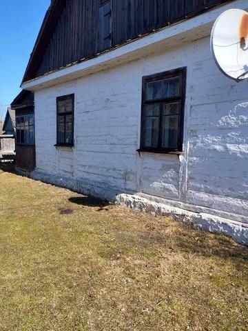 Продам квартиру в одноповерховому  будинку .