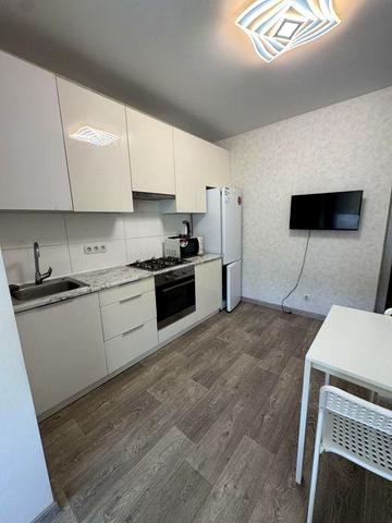 Оренда квартири в новобудові по вул. Троїцька 37В