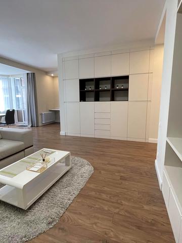 Лесі Українки бульв., 7-А