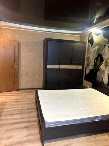 Сдается 3-ком. квартира на проспекте Героев 21