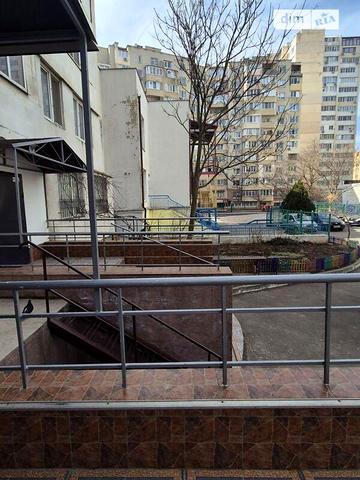 Довгострокова оренда 1к Квартира Ярослава Баіса (Володимира Висоцького) вулиця