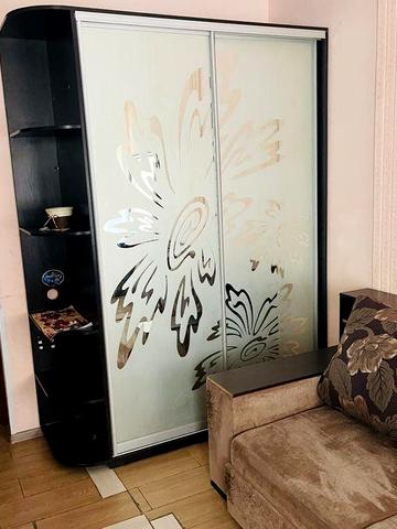 Сдам 1 кім. в центрі Красна колишня Троїцька