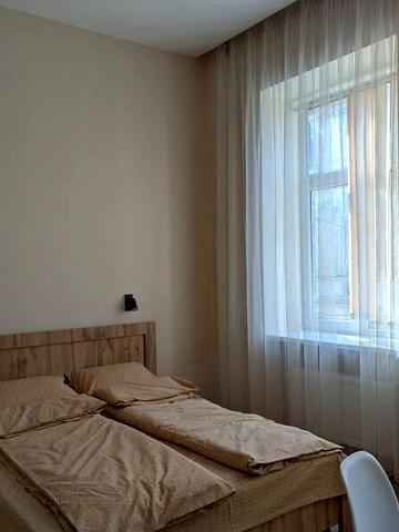 Довгострокова оренда 1к Квартира Лазнева вулиця