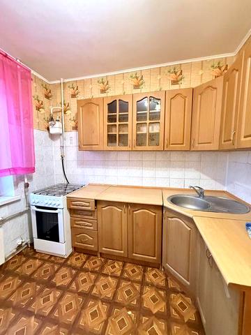 Оренда 1к.кв на вул. Збройних сил України 22