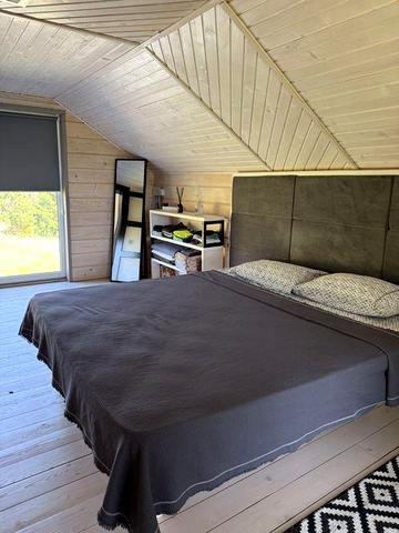 Будинок з видом на Чорногору від 6 місяців.