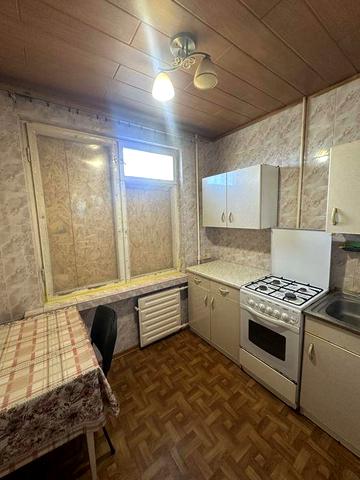 Оренда 2 кімнатноі квартири на П.Полі, вул.23-го Серпня,40.