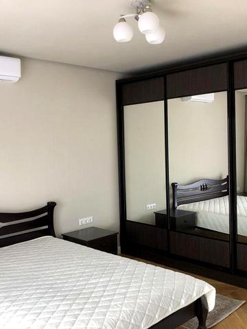 Оренда танхауса будинку квартири