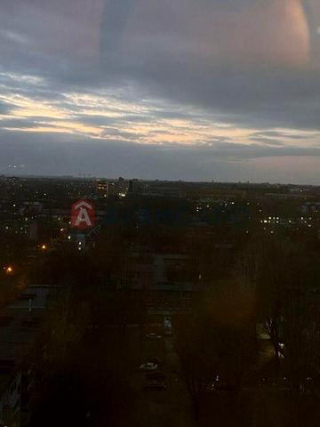 Оренда просторої 3-кімнатної квартири, бульвар Центральний