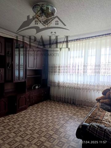 Перемоги просп. (Курський), 35