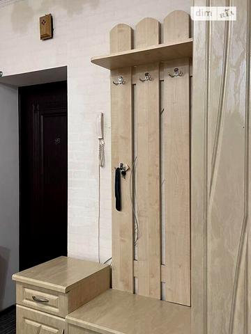 Довгострокова оренда 2к Квартира Коновальця Євгена вулиця