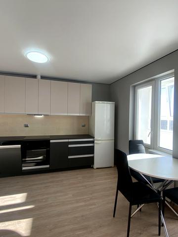 Озерна вул., 27