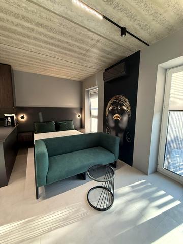 Князя Володимира вул., 7