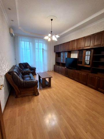 Здам 3 кімнатну квартиру в центрі міста