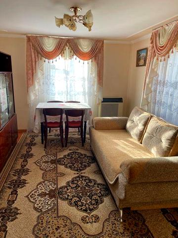 Продається деревʼяний будинок