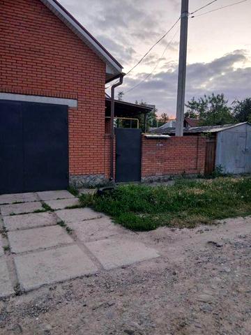 Сдам часть дома р Коммунального рынка