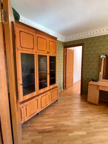 Продаж 2-х кім квартири на Миру 17 Дарницька площа Соборності