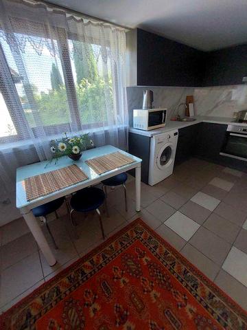 однокімнатна квартира в аренду, в  приватному будинку кавалерка