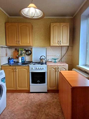 УКОМПЛЕКТОВАНАЯ 2к на 44кв-ле, парковая зона, есть всё!!!