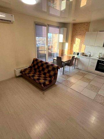 2к-студ ЖК Скайленд 2, ул Волошковая 2, 42м2