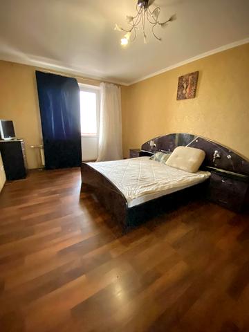 Олександри Екстер вул. (Марини Цвєтаєвої), 13