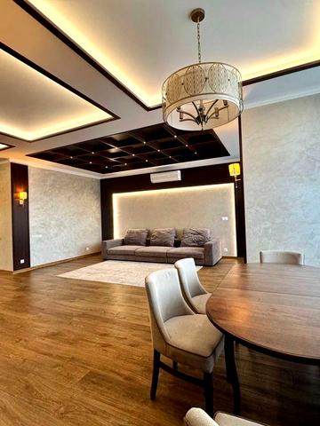 Власник здам квартиру з 2 окремими спальнями на низькому поверсі