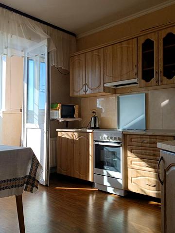 Бориспільська вул., 26-З