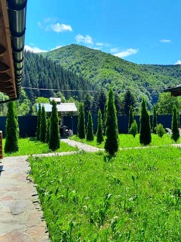 Продаж дачі неподалік озера Синевир