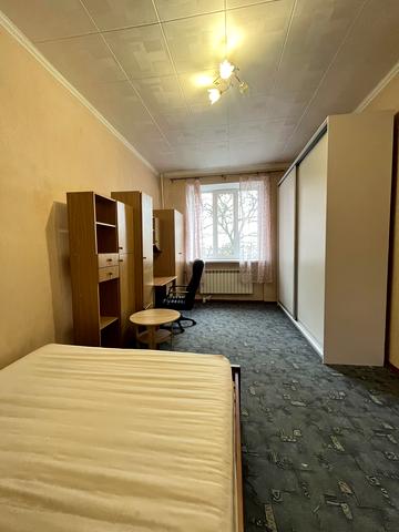 Олеся Гончара вул., 23