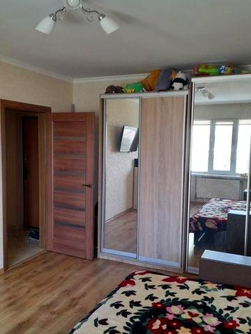 Однокімнатна квартира, Первоцвіт