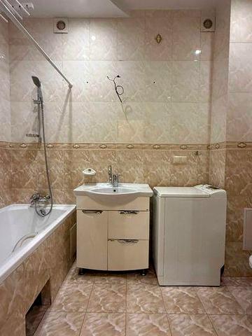 Статусне житло в серці міста: 2к "сталінка" на Гоголя + 15 м. підвал ЖК Avalon