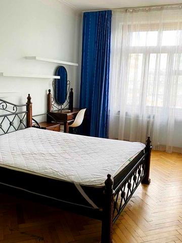 Сдам 3к. сталінку 90 м2,  4/7эт., Юрія Іллєнка 6, ст.м. Лукʼянівська