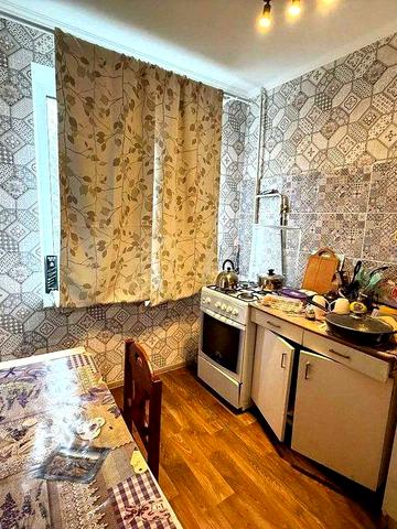 Пропонуємо в оренду 2-кімнатну квартиру по  вул. Металургів