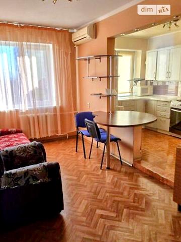 Довгострокова оренда 3к Квартира Галини Мазепи (Ковалевської Софії) вулиця