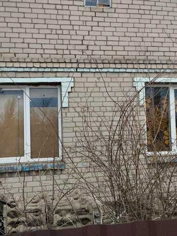Продам Дом 102 квадра земля 9 соток  на трассе выкопан под фундамент
