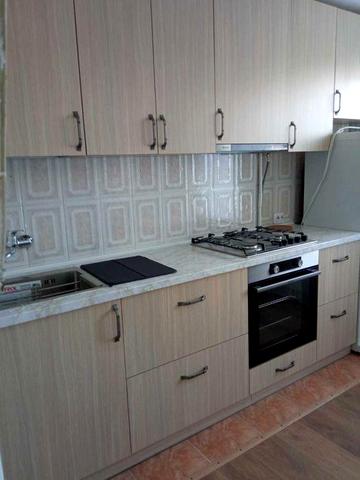 Здам в оренду трикімнатну квартиру по вулиці Героїв Поліції 21