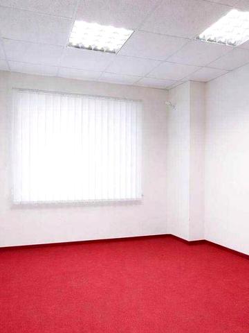 єОселя!!! 86м2 шикарна пропозиція. ПАСПОРТНИЙ стіл ЖК вул. Єрощенка