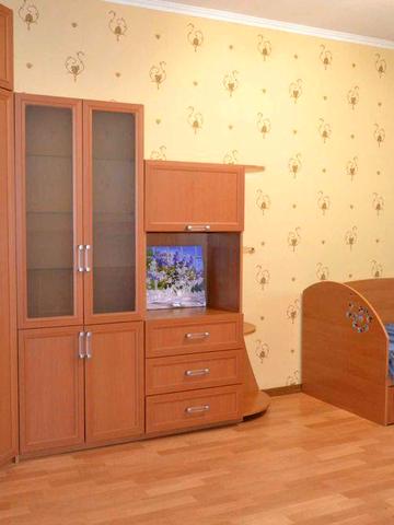 Продаж 1- кімнатної квартиры 42 кв.м., пр-т Червоної Калини, 91в