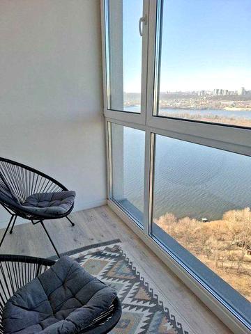 Довгострокова оренда 2 к квартири ЖК "Берег Дніпра"