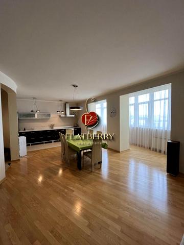 Боричів Тік вул., 30